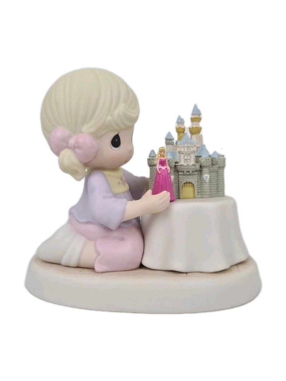 Precious Moments Disney A World of My Own 690004D Rare Disneyland Exclusive